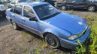 DAEWOO NEXIA, FORD MONDEO, MAZDA 626: автомобиль ДЭУ NEXIA, VIN: XWB3D31UD7A138025, б/у правоустанавливающие документы и ключи отсутствуют, № АС.ПИБИ 76-011409-1; легковой автомобиль "FORD MONDEO" синего цвета, государственный знак Е338ХВ76, (VIN) WF0AXXGBBAPU66191, в наличии СТС, ПТС и 2 ключа, №…