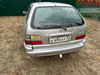 Автомобиль Volkswagen Polo, 2012 г.в., г/н Р392УХ33, VIN XW8ZZZ61ZDG002495; автомобиль Volkswagen Passat, 1991 г.в., г/н М273КУ33, VIN WVWZZZ31ZMB233357; автомобиль Тойота Королла, 1999 г.в., г/н К494КР33, VIN отсутствует, № кузова АЕ100-0305717. Цвет серебристо-желтый, передний бампер имеет…