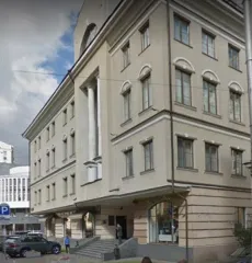 Нежилое помещение 20,8 кв.м, Москва по адресу: Российская Федерация, город Москва, вн.тер.г. муниципальный округ Замоскворечье, переулок Большой Строченовский, дом 7, помещение 23Ц, кадастровый номер 77:01:0006013:3746. Помещение расположено на цокольном этаже. Фотографии имущества судебным…