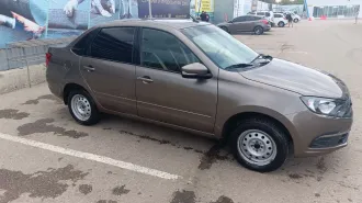 LADA Granta 2024, седан, коричневый. VIN: XTA219040S1090682.