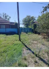 1/4 доля дома и земельного участка, 96,5 кв.м., Ставропольский край. 1/4 доля в праве на жилое здание, площадь: 96,5 кв.м., кадастровый номер: 26:04:130207:522 и 1/4 доля в праве на земельный участок, площадь: 2 000 кв.м., категория земель: Земли населенных пунктов, разрешенное использование: Для…