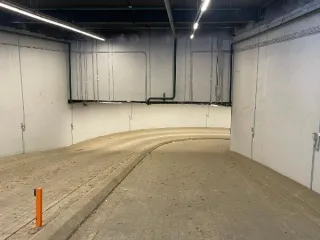 Нежилое помещение 18.2 кв.м по адресу: г. Москва, ул. Фестивальная, д. 15, корп. 2, площадью 18,2 кв.м. (Подземный этаж № -1, м/м 56), кадастровый номер: 77:09:0001009:21287.