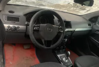 Автомобиль легковой, марка: OPEL, модель: ASTRA, VIN: W0L0AHL0885045456, гос. рег. номер: С468МВ196, год изготовления: 2007