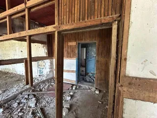 Здание столовой-магазина 212,6 кв.м. и земельный участок 355 кв.м., Волгоградская обл. - Здание столовой-магазина, к/н 34:13:150001:497, площадь 212,6 кв.м., адрес: Волгоградская область, Котельниковский район, ст-ца Нагавская, №305, год постройки 1968, состояние неудовлетворительное, износ 41-60%…