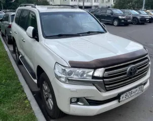 Toyota land cruiser, 2019 год, 249 лс, 210 000 км, полный привод, акпп. Автомобиль toyota land cruiser 200 vin jtmhx02j604193123. Категория тс b. Год 2019. Масса автомобиля 2 825 кг. Расположение руля левый руль. Номер двигателя 0799641. Модель двигателя 1ur. Объем двигателя 4 608 куб.см. Мощность…