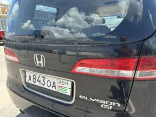 Honda Elysion, 2005 легковой автомобиль Honda Elysion, 2005 г.в. № А843ОА АВН, кузов № RR4-1002924, с ключом от автомобиля Honda Elysion № А843ОА АВН, кузов № RR4-1002924. Правоустанавливающие документы отсутствуют, на территории Российской Федерации транспортное средство не зарегистрировано. № АС…