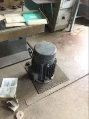 Б/у пресса механические ЭКП-5М. Пресса б/у разукомплектованы: механический однокривошпиндельный-1шт. однокривошпиндельный К-20-1шт. Электроклепальный ЭКП-5М-1шт. (уличное хранение).