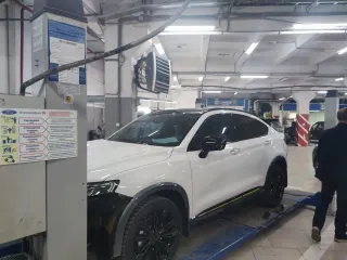 Четырехстоечный подъемник Technoservice Group 526B, 2005 года выпуска, бывший в употреблении, серийный номер А055120. Осмотр по адресу: Саратовская область, город Энгельс, улица Студенческая, дом 205, по предварительной записи по телефону 89270595555.