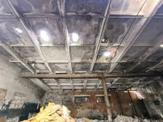 Помещения и земельный участок 3543 кв.м., Республика Коми. Земельный участок (к/н 11:20:0606003:686, адрес: Российская Федерация, Республика Коми, городской округ Ухта, г. Ухта, ул. 8 Марта), Нежилое помещение (к/н 11:20:0606004:298, адрес: Республика Коми, г.Ухта, ул.8-ое Марта, 20, объект № 6)…