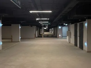 Нежилое помещение 21,6 м² в Москве по адресу: Фестивальная улица, дом 15, корпус 2, м/м 14, общей площадью 21,6 кв.м (Подземный этаж № -1), кадастровые номера: 77:09:0001009:21240