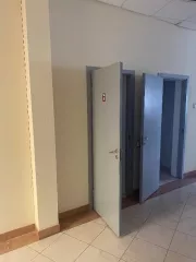 Нежилое помещение №1, назначение: нежилое, пл. 1480,1 кв.м., кад. №34:34:040007:1651, этаж №: подвал на отм. -4,950, 1,
Право общей долевой собственности, в размере 28337/914100 долей на земельный участок, категория земель: земли населенных пунктов - для эксплуатации административного комплекса…