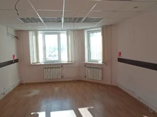 Нежилое помещение, 234,7 кв. м, г. Москва, ул. Маршала Савицкого прдажа имущества, находящегося в собственности города Москвы, нежилое помещение по адресу: г. Москва, ул. Маршала Савицкого, д. 26, корп. 2, площадью 234,7 кв. м. (Этаж № 1), кадастровый номер: 77:06:0012020:16982. Назначение нежилого…