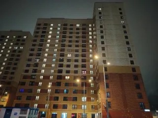 Жилое помещение, 91.6 кв.м, г. Москва, ул. Маресьева, д. 12, корп. 2, кв. 21, общей площадью 91,6 кв. м. (Этаж № 8), кадастровый номер: 77:16:0010105:31869. Вид жилого помещения: Жилое. Общая площадь: 91.6