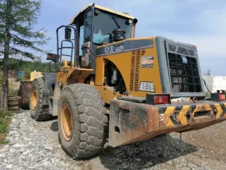 Автогрейдер ДЗ-98, заводской №машины ММК 09-20 321309-9437, 1993г.в., № двигателя 03837, цвет кузова зеленый, ГРЗ 27ХН9926 (разукомплектован)