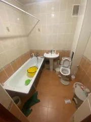 Квартира площадью 84,9 кв. м, кадастровый номер 08:14:030609:252, местонахождение: Республика Калмыкия, г. Элиста, ул. Ю. Клыкова, д. 81 Б, кв. 69. Вид права – собственность. Обременение – ипотека в силу закона, арест, запрет на регистрационные действия. Организатор торгов сведениями о…