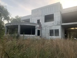 Незавершенное сооружение культуры и отдыха, 1763,4 м², г. Коломна, Московская область. Объект незавершенного строительства (Сооружение культуры и отдыха), общая площадь: 1763,4 м.кв., степень готовности объекта незавершенного строительства - 48%, кадастровый номер: 50:57:0000000:2671, расположенный…