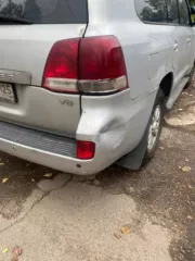 Toyota Land Cruiser 200, госномер М423КВ125.
