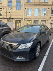 Toyota Camry 2013 года изготовления. Идентификационный номер (VIN) XW7BF4FK40S024760, категория ТС – В, цвет кузова – черный металлик, номер двигателя 2AR E548679, шасси отсутствует, кузов XW7BF4FK40S024760, тип двигателя – бензиновый, мощность 181 л.с. (133 кВт), рабочий объем 2494 куб.см.
