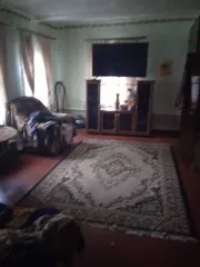 Дом 42,4 кв.м. и земельный участок 3693 кв.м. в Рязанской области, Рыбновский район, Чуриловское сельское поселение, деревня Чемрово, дом 50. Кадастровый номер дома: 62:13:1060101:85, участка: 62:13:1060101:4.