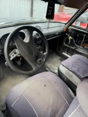 Лот №22 – Автомобиль ВАЗ 2106, 1993 г.в., (64-011562) Г/н Р684РВ64, VIN XTA210600P3087210. Обременения: сведения отсутствуют. Характеристика имущества: Б/у 
Вид транспорта: автомобиль 
Год выпуска: 1993 
VIN номер: XTA210600P3087210 
Марка: ВАЗ  
Модель: 2106 
