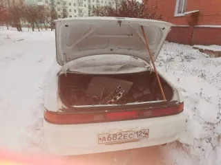 Toyota Mark II 1995 года выпуска. Госномер: А682ЕС124. VIN отсутствует.