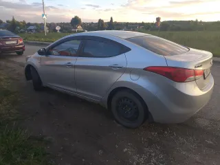 Hyundai Elantra 1.6 AT, 2011. Легковой автомобиль марки: Hyundai, модель: Elantra 1.6 AT, год выпуска: 2011, идентификационный номер (VIN): KMHDG41CBCU245084. Ознакомление заинтересованных лиц с составом имущества должника, условиями его продажи, а также иной имеющейся у организатора торгов…