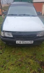 Opel Astra 1997 года, VIN: W0L000051V8069321. Категория: B (M1). Цвет кузова: зеленый. Двигатель: 1.6 л (1598 см³), мощность 101 л.с. (74.29 кВт). Разрешенная максимальная масса: 1630 кг, снаряженная масса: 1135 кг.