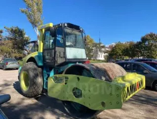Каток дорожный Caterpillar CB54B, 2017 г.в., мощность двигателя 131,2 л.с, VIN: CATCB54BJS4P00307, ГРЗ 14РК9826.