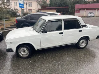 Легковой автомобиль, марка: ЛАДА, модель: 210740, год изготовления: 2011, цвет: Белый, VIN: XTA210740B3104759, г/н: А920ВМ123. Состояние кузова и салона не удовлетворительное. По всему кузову имеются сколы и царапины. Присутствует деформация деталей кузова (вмятины на передней левой водительской…