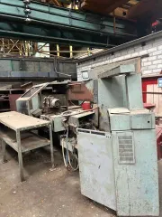 Станок токарно-винторезный с ЧПУ 16К20РФЗ Р232 1986 года выпуска, инвентарный номер 224218. Внешне не разукомплектован, возможно отсутствие деталей.