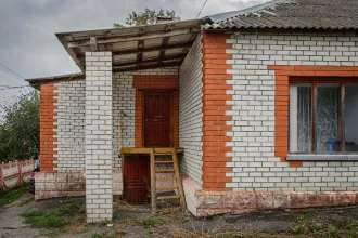Здание дома культуры 187,2 кв.м, сарай 20,9 кв.м, земельный участок 1516 кв.м, Липецкая обл. Объект 1: Здание 187,2 кв. м, назначение: нежилое, наименование: здание дома культуры, количество этажей: 2, в том числе подземных 0, кад.№ 48:07:0780601:174; Объект 2: Здание 20,9 кв. м, назначение…