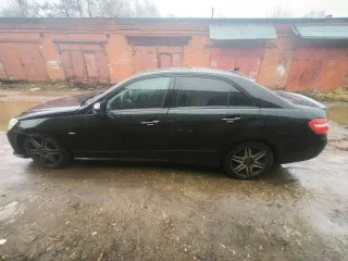 Mercedes-Benz E-Класс 2010 года, 184 лс, 216000 км, АКПП Легковой автомобиль Mercedes Benz E200CGI, 2010 года выпуска, с VIN номером WDD2120481A299798