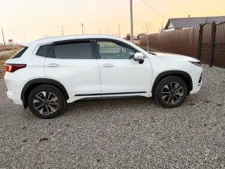 Exeed LX 2023, белый цвет. VIN: LVTDB21B1PE041238, госномер: Н903ВХ774. Осмотр в Челябинской области, Кизильский район, село Кизильское, улица Энтузиастов, дом 15 по предварительной записи по телефону 89128087000.