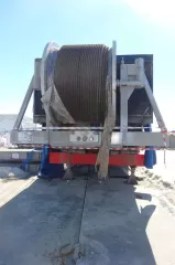 Верхний привод гидравлический СВП Drillmec HTD250C с гидравлическим силовым блоком (ГСУ) системы верхнего привода, производства Drillmec S.p.A, Италия, 2018 года выпуска, в сборе, для буровых установок, в т.ч. мобильных.