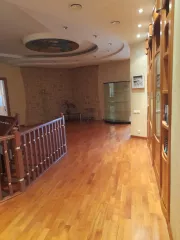 Жилое помещение (квартира), кадастровый номер: 77:08:0009019:1584, общей площадью 316,10 кв.м. 
Расположенное по адресу: г. Москва, ул. Маршала Бирюзова, д. 32, корп. 1, кв. 71, 
Дополнительная информация: имущество продается на условиях приобретения финансовым управляющим Тяпинской Е.Н…