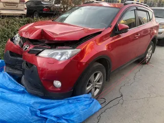 Toyota RAV 4 2015 года выпуска, VIN: JTMDFREV20J042558.
