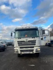 SHACMAN X300 6X4, 2022, грузовой автомобиль SHACMAN X300 6X4 (Weichai WP12) год выпуска 2022, госномер М427РТ702, идентификационный номер (VIN) LZGJRDR44NX022713.