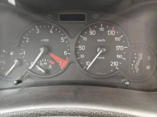 Peugeot 206, 2002 года, 75 лс, 120000 км, АКПП еще Peugeot 206, 2002 г.в., VIN: VF32CKFWR42705640, гос. рег. знак: С840НА797. Имущество является совместно нажитым.
