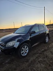 TOYOTA RAV4, 2007 Автомобиль марки TOYOTA/RAV 4, 2007 г.в., VIN JTMKD31V205027079 ознакомление с документами об имуществе и о торгах осуществляется в период приема заявок в рабочие дни с 11.00 ч. до 18.00 ч. (время местное) по адресу: г. Красноярск, ул. Карла Маркса, 93 офис 619 по предварительной…