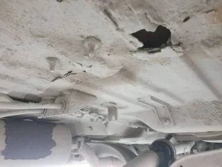 Opel Frontera 1994 года, 125 лс, 300000 км, полный привод, VIN SED53MWL4RV623256. Авто не на ходу, в крайне неудовлетворительном состоянии, отсутствуют колеса, двигатель требует капремонта и снят, кузов в ржавчине и дырах, повреждения по кузову, отсутствие деталей по кузову и внутри салона. Все…