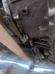 Renault Sandero, 2011 года, 75 лс, 205973 км. Транспортное средство: Рено Сандеро, VIN X7LBSRB2HBH450387, год изготовления 2011, госномер Х121АУ04. Автомобиль находится в нерабочем состоянии и не на ходу. Требуется значительный объём ремонтных работ. Необходимо заменить одно колесо, рулевую рейку…