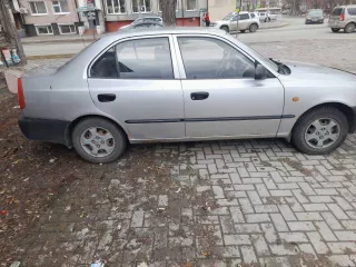 Транспортное средство: Hyundai Accent, 2005 г.в., VIN X7MCF41GP5M055542, р/с Е639НО70, цвет серебристый, СТС 7059 265976Техническое описание: Год не эксплуатируется. Кузов ржавый, нет заднего сиденья, пороги под замену ,двигатель нужно ремонтировать, нет аккумулятора  Имущество супруга – Уйман…