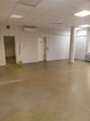 Объект аренды, площадь 86,8 кв. м, номера на поэтажном плане: этаж 1, пом. II, ком. 10, часть 13, 15, 16, часть 17, 17б. Адрес: Российская Федерация, город Москва, вн.тер.г. муниципальный округ Выхино-Жулебино, проспект Рязанский, дом 97, помещение 2/1. Общая площадь: 86,8 кв. м.