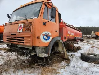 Экскаватор гусеничный Hyundai R300LC-9SH, заводской номер HHKHZ808HE0000184, 2014 года выпуска, гос. номер 58 УНЕ 9250 (63 СВ 9368). Полуприцеп автомобильный НЕФАЗ 9334-10, VIN X1F9334P0E0017148, 2014 года выпуска, гос. номер ВА 4986 63. Автомобиль КамАЗ-65222, VIN X1F652220D0000394, шасси XTC…