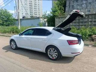 Skoda Superb, 2017 года, 180 лс, 190000 км, АКПП. Транспортное средство марка и модель SKODA SUPERB, год выпуска 2017, идентификационный номер TMBAL6NP8J7558322, номер шасси (рамы) --, номер кузова (кабины) TMBAL6NP8J7558322, цвет кузова (кабины) БЕЛЫЙ, тип двигателя БЕНЗИНОВЫЙ НА БЕНЗИНЕ, номер…