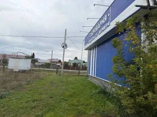 Здание магазина 79,1 кв.м. и земельный участок 869 кв.м. в Алтайском крае. Нежилое здание магазина площадью 79,1 кв.м., адрес: Алтайский край, Алтайский район, с. Ая, ул. Алтайская 3, кадастровый номер 22:02:080006:251 Земельный участок площадью 869 кв.м., адрес:, Алтайский край, Алтайский район…