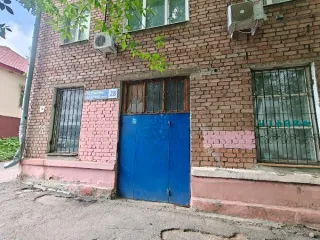 Нежилое помещение 37,7 кв.м, г. Ярославль, ул. Салтыкова-Щедрина, д. 28, помещения, назначение: нежилое, общей площадью 37,7 кв. м, этаж – 1, номера на поэтажном плане 2 - 4, 6 - 8, существующие ограничения (обременения) права: не зарегистрировано. Установление публичного сервитута одновременно с…