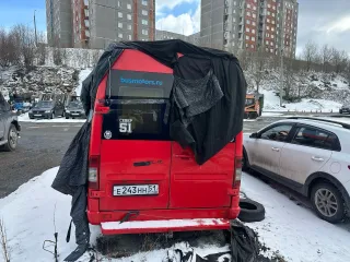 Mercedes-Benz 211 CDI 2004 года выпуска, VIN WDB9026621R742132.