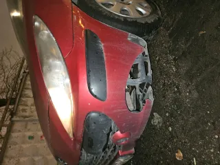 Peugeot 307 2006 Легковой автомобиль хэтчбек VIN VF33CNFUL84785557 Год выпуска 2006 Кузов VF33CNFUL84785557 Модель двигателя NFU10FX6NPSA 3076207 Цвет Красный Тип двигателя Бензиновый Мощность 109 л.с. 80 кВт Объем 1587 куб. см ПТС 51 УТ 730469 СТС 99 42 948972