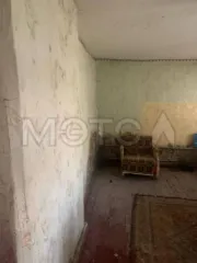 Квартира 44,6 кв.м. и земельный участок 1120 кв.м. в Курской области. 1. Квартира, площадь: 44,6 кв.м., назначение: жилое, этаж: 1, адрес (местонахождение): Курская область, Золотухинский район, п. Золотухино, пер. Лесной, д. 4, кв. 1, кадастровый номер: 46:07:010101:1241. Краткое описание объекта…
